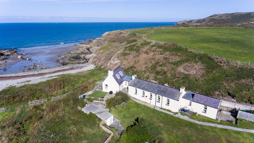 Cable Cottage, Church Bay