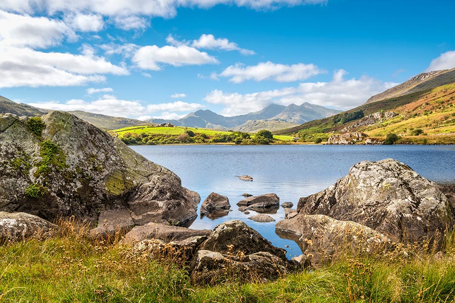 Snowdon to be called Yr Wyddfa