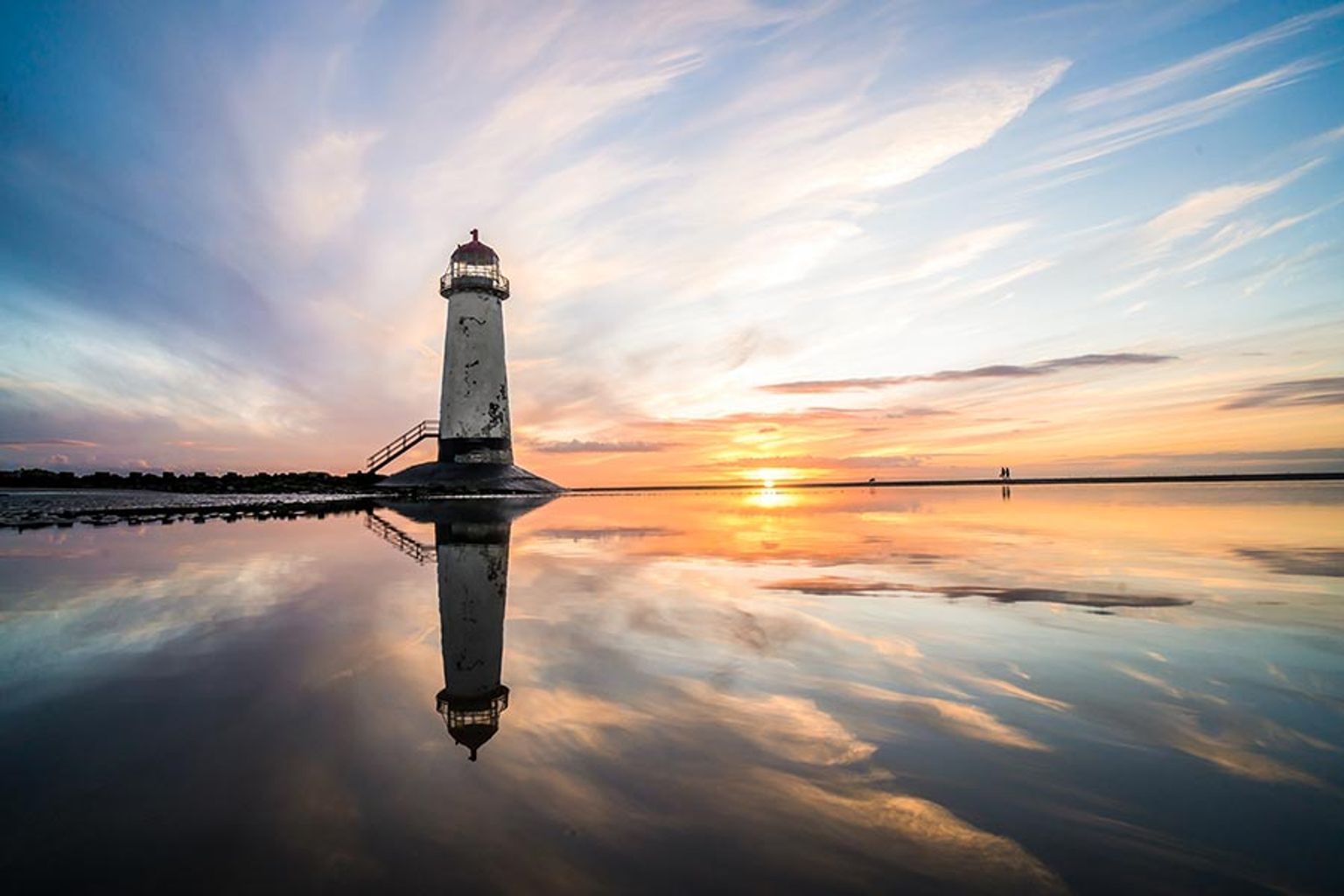 Travel Guide to North Wales