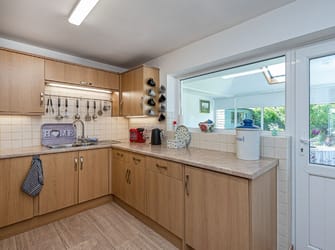 Photo of Lon Penrhyn